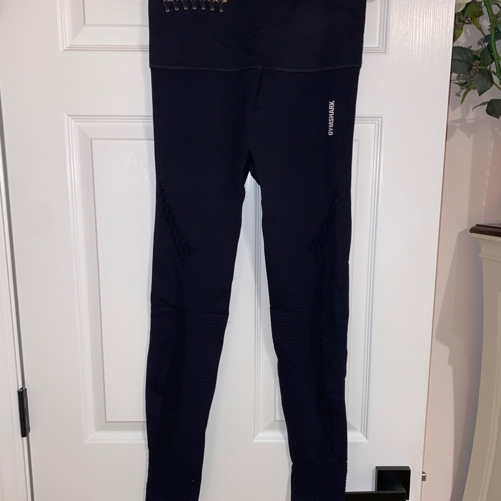 Black gymshark laser cut leggings